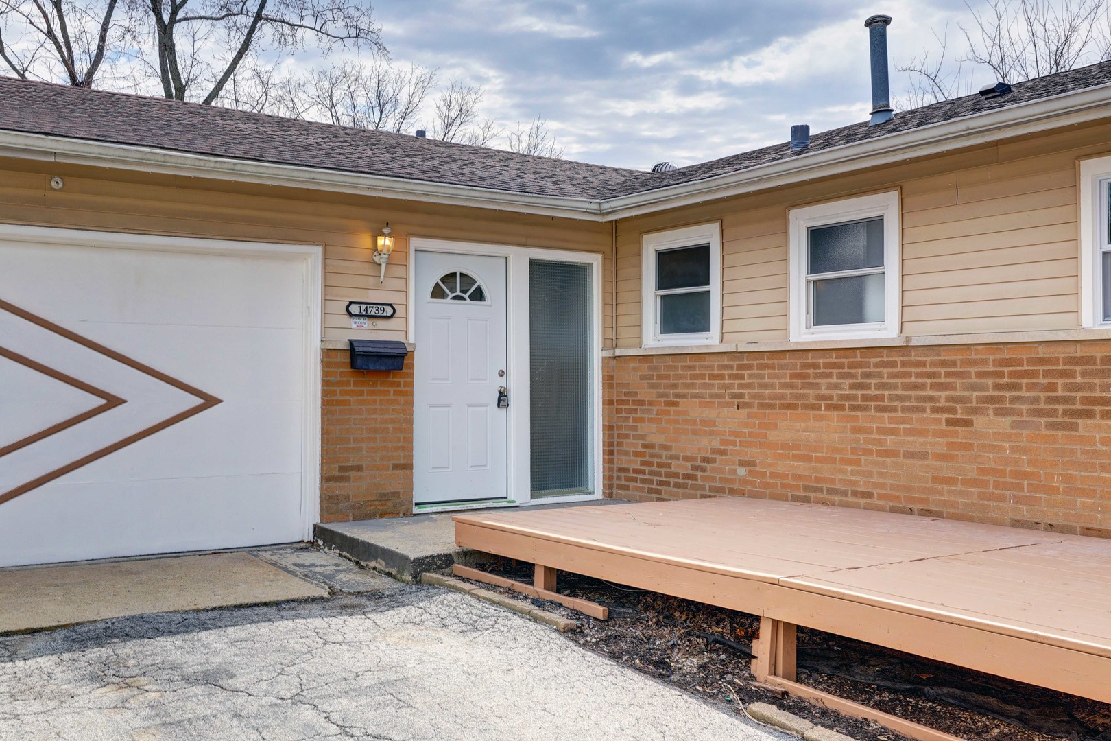 14739 Park Avenue, Oak Forest, IL