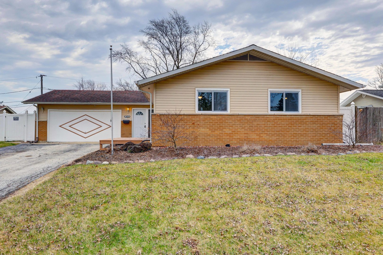 14739 Park Avenue, Oak Forest, IL