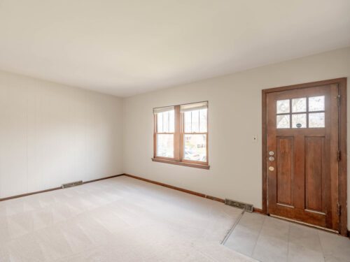 18032 Wildwood Avenue, Lansing, IL