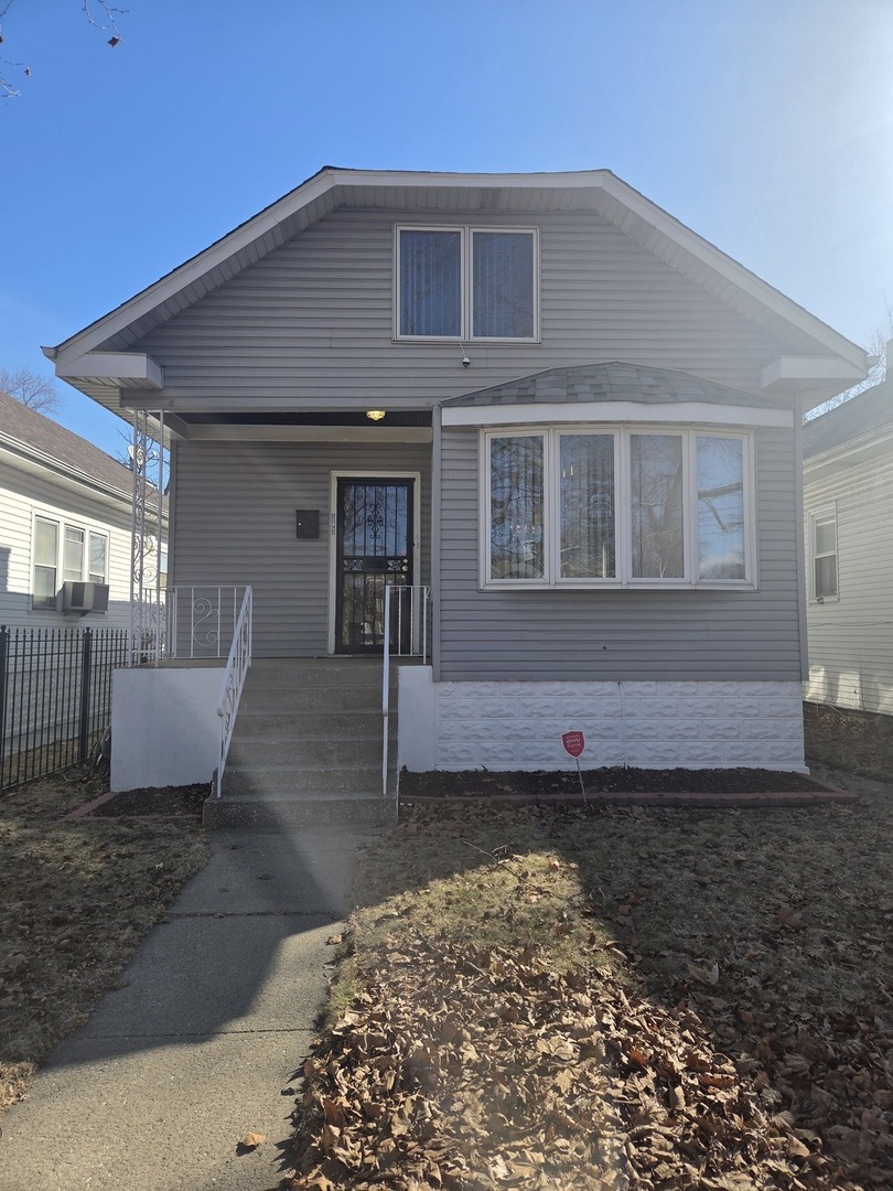 12051 S Yale Avenue, Chicago, IL