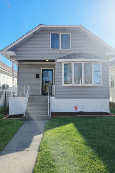 12051 S Yale Avenue, Chicago, IL