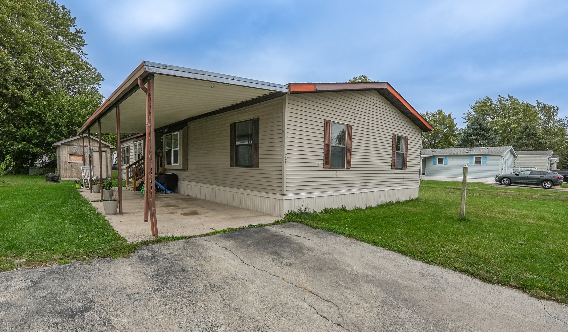 77 Berry Lane, Bourbonnais, IL