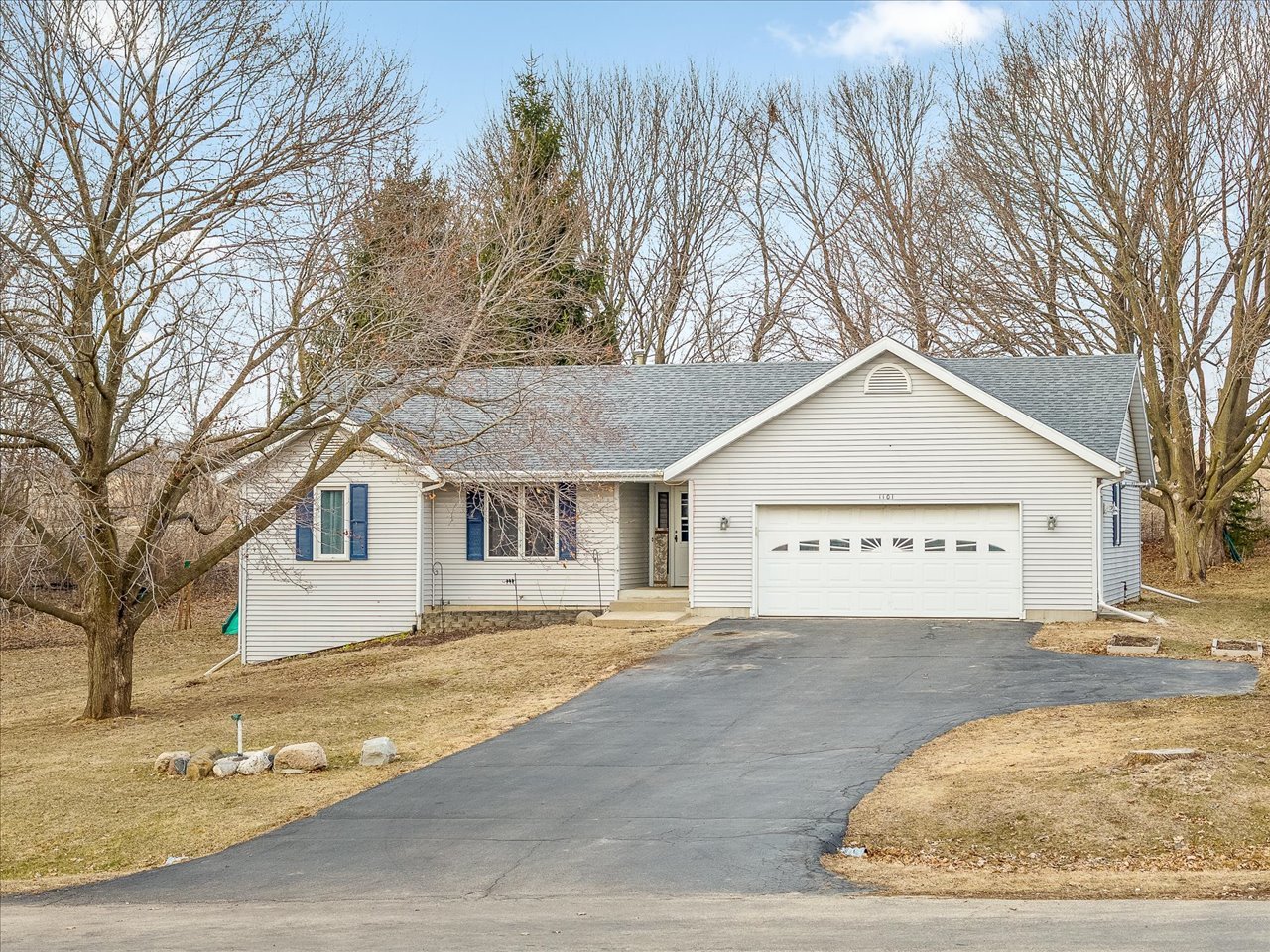 1101 Drexel Road, Davis, IL