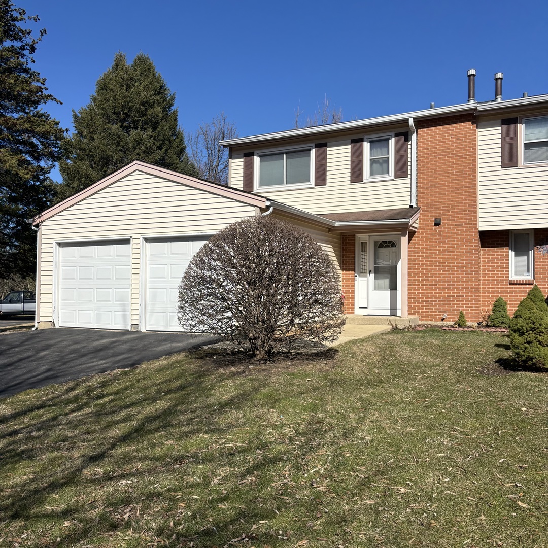 524 Monroe Road, Bolingbrook, IL