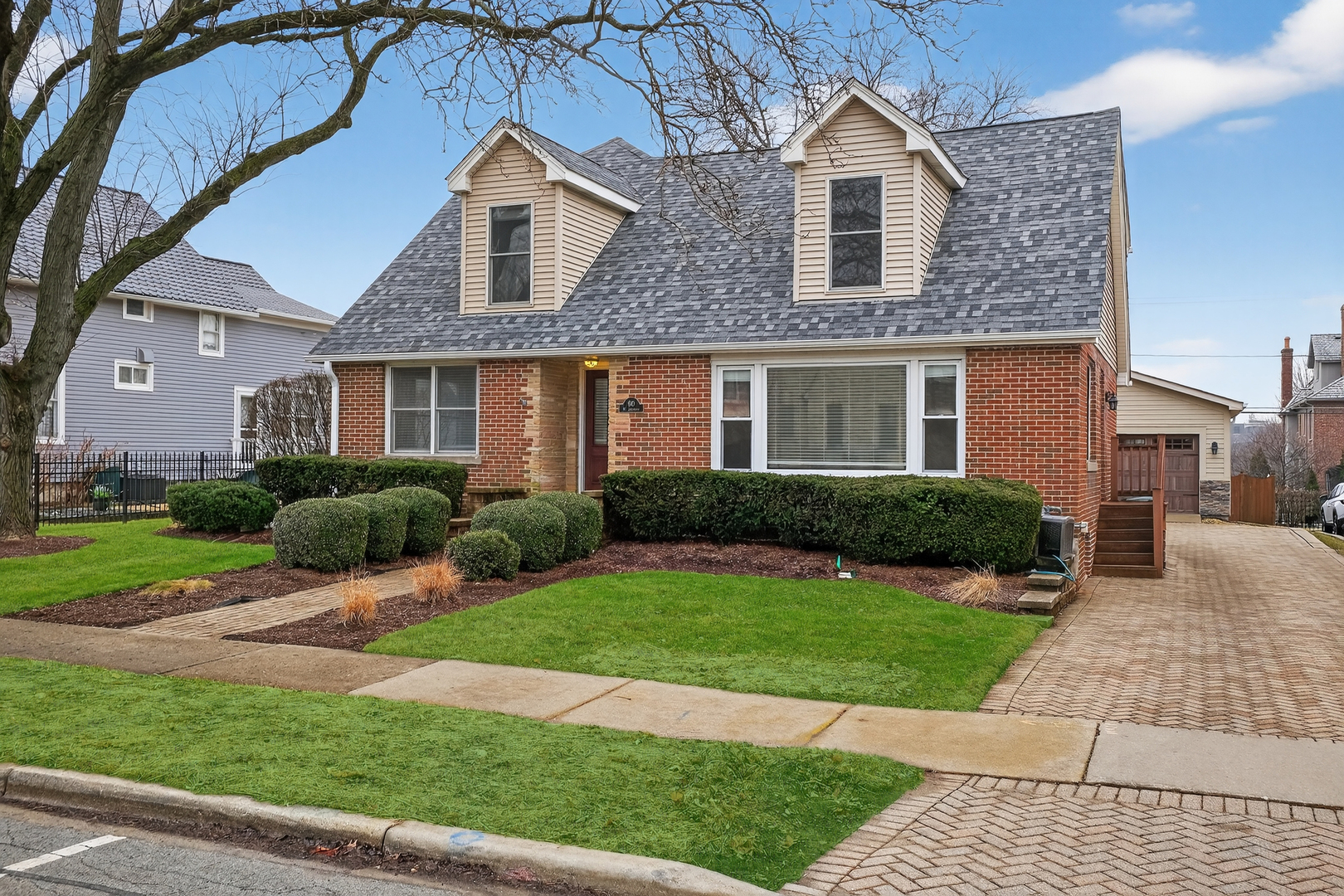 610 W Jefferson Avenue, Naperville, IL