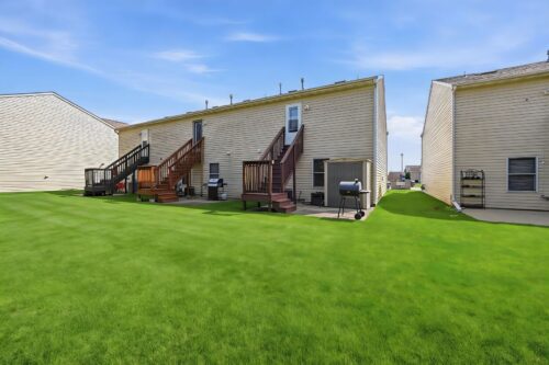 1497 Stonefield Drive, DeKalb, IL