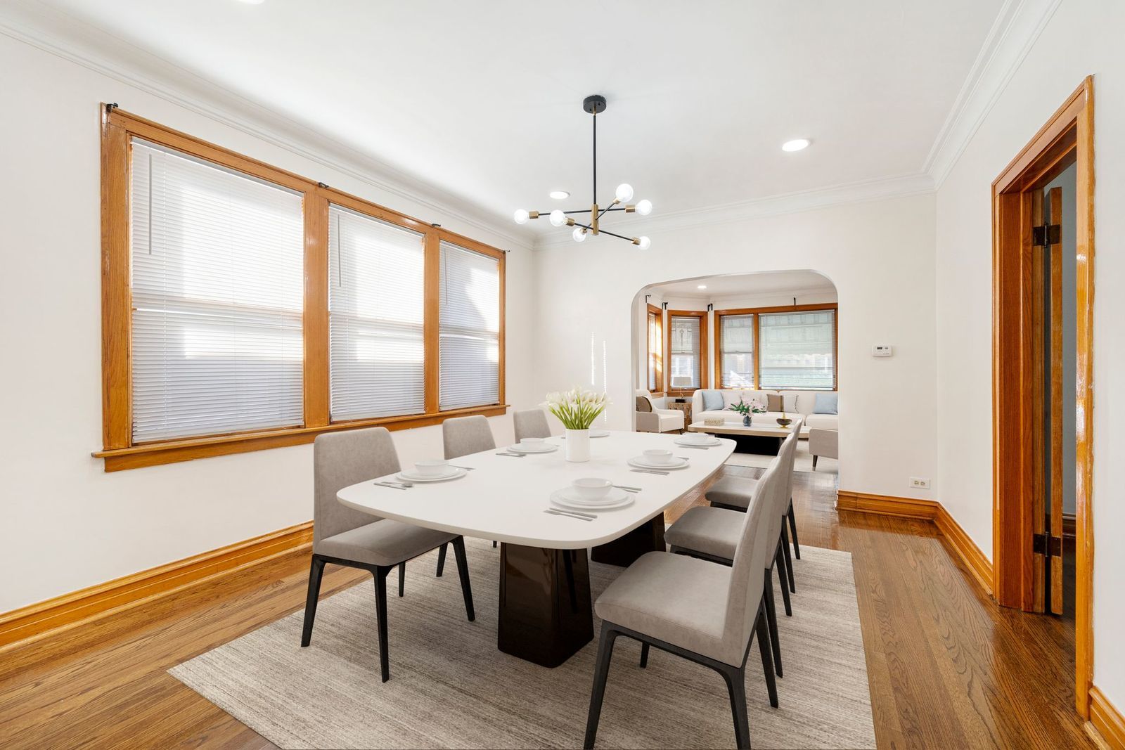 4607 S Karlov Avenue, Chicago, IL