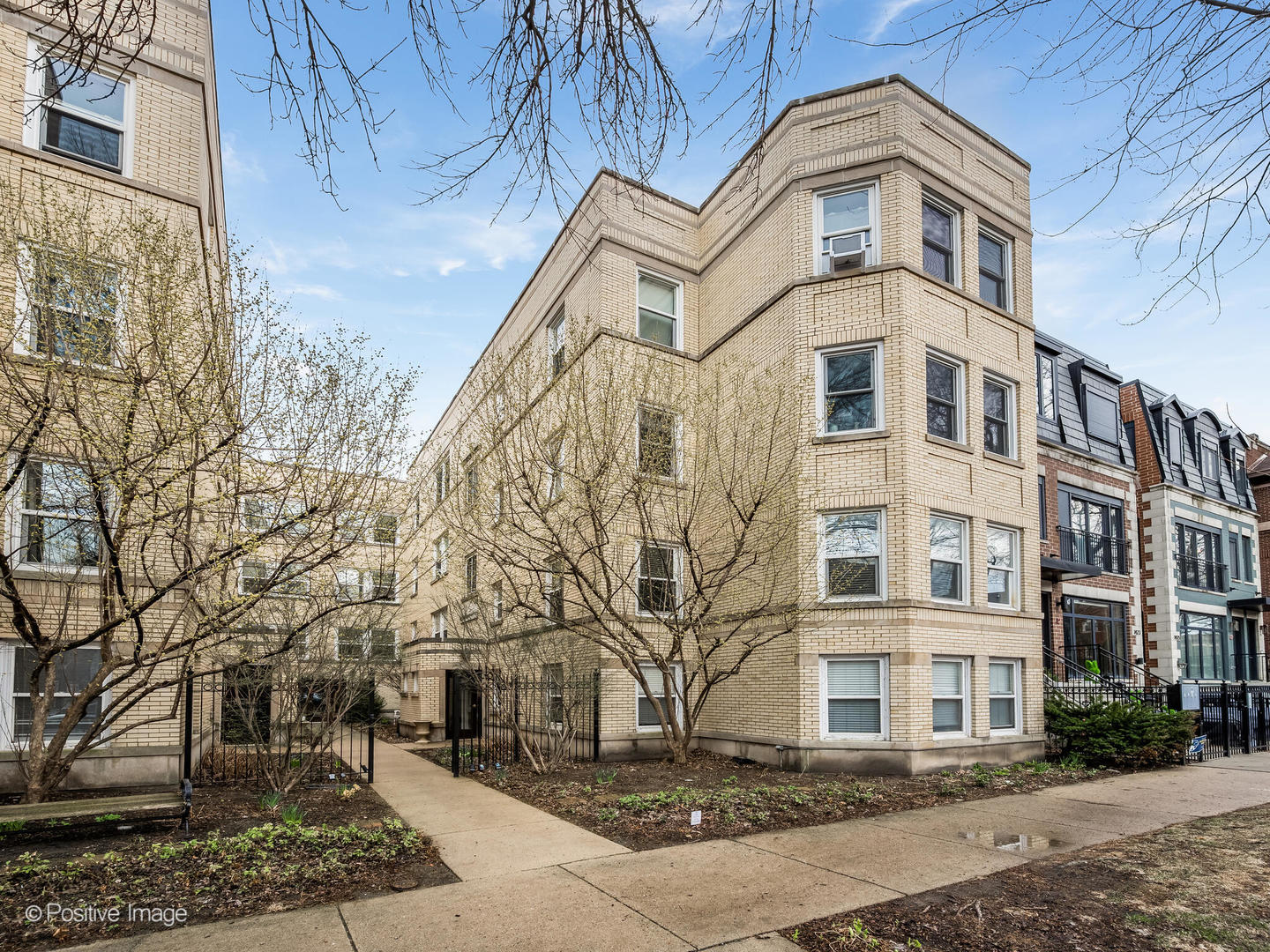 1419 W Catalpa Avenue #1S, Chicago, IL