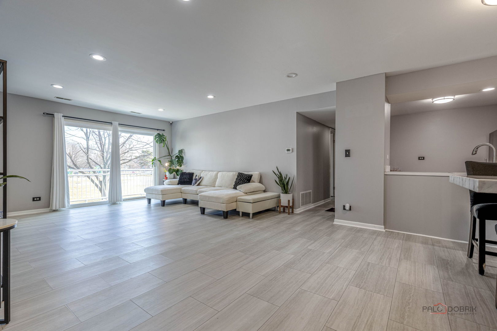 4406 Euclid Avenue #2C, Rolling Meadows, IL