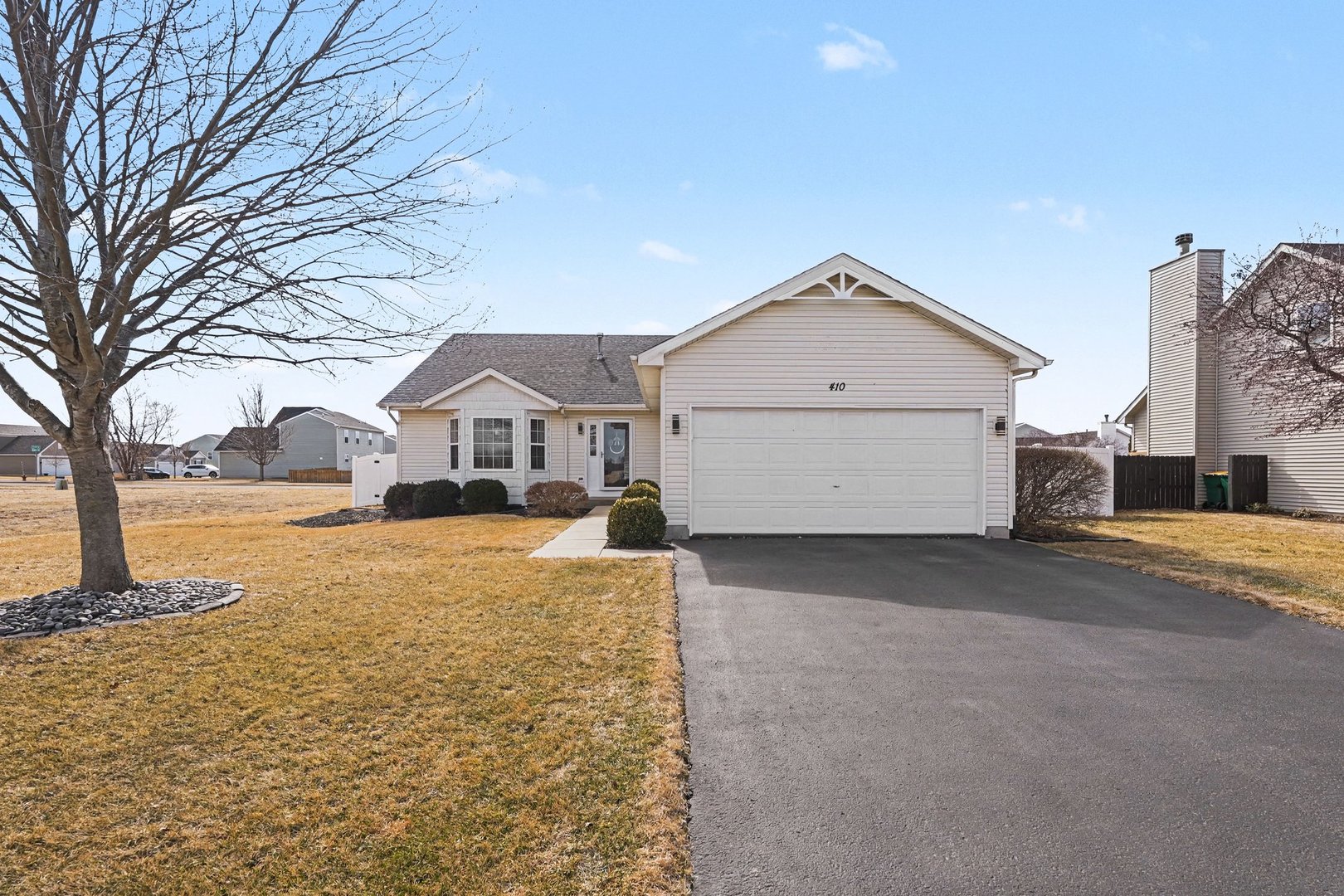 410 Heritage Lane, Plano, IL