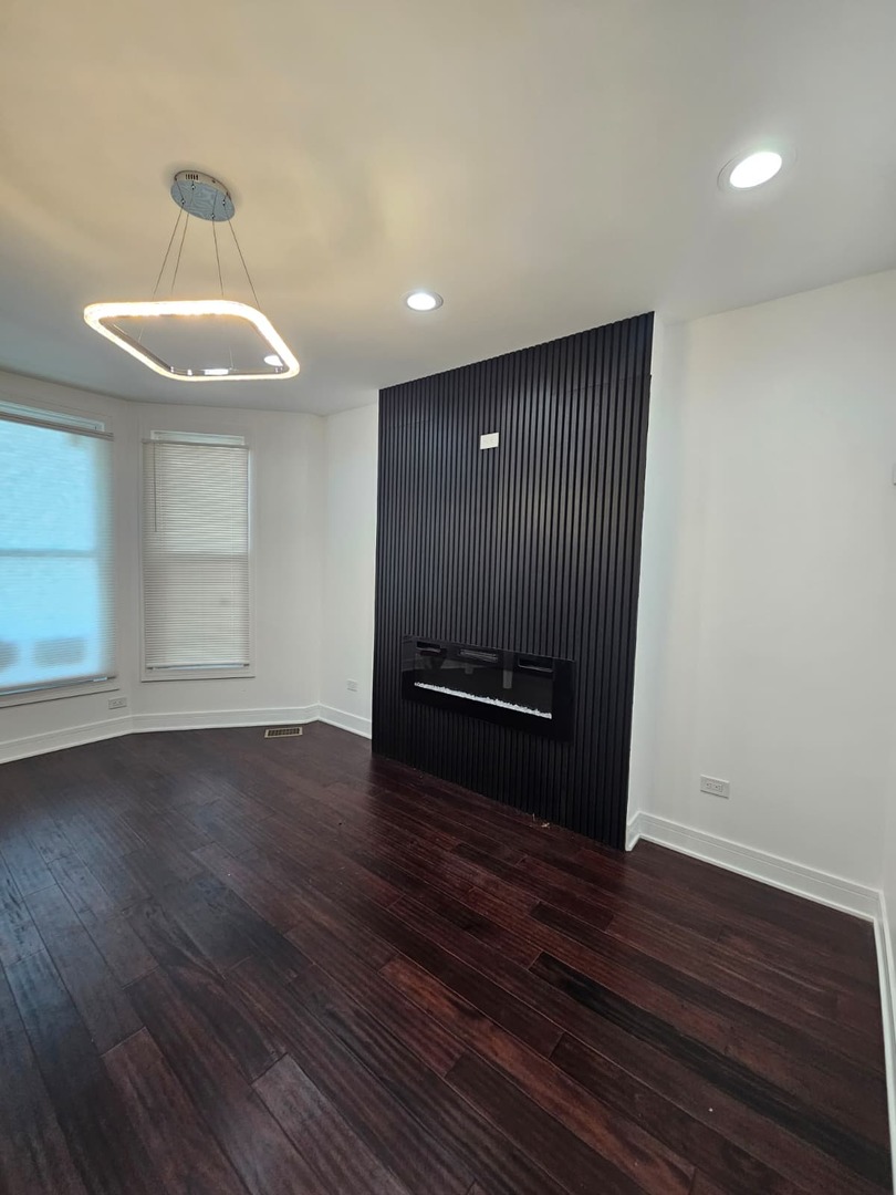 7832 S Evans Avenue, Chicago, IL