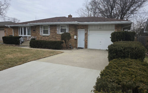 447 Dennis Avenue, Bradley, IL