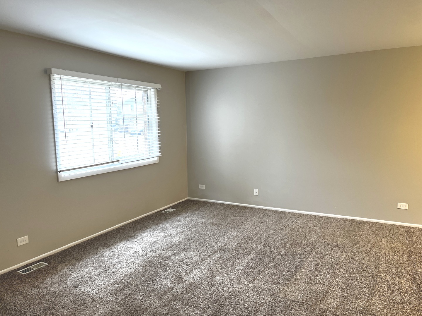 6128 Wedgewood Court, Matteson, IL