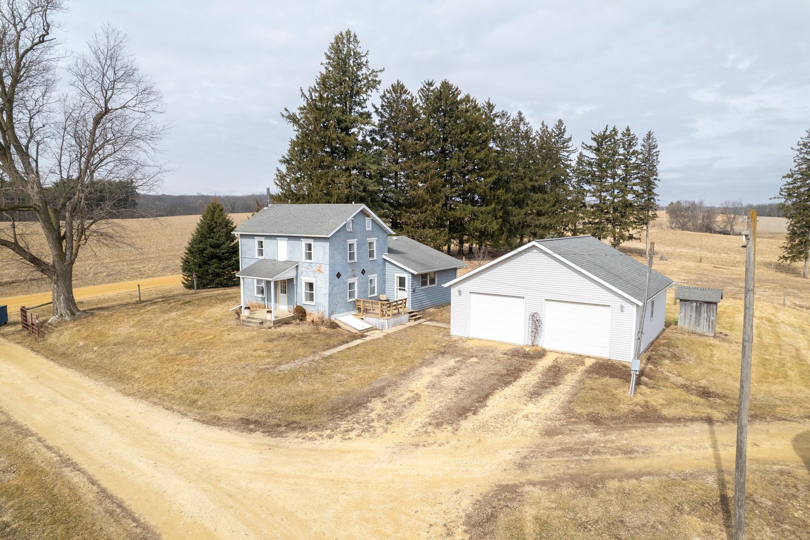 3651 N Brookeville Road, Forreston, IL
