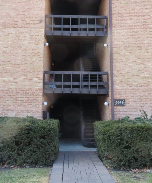 5543 E Lake Drive #A, Lisle, IL