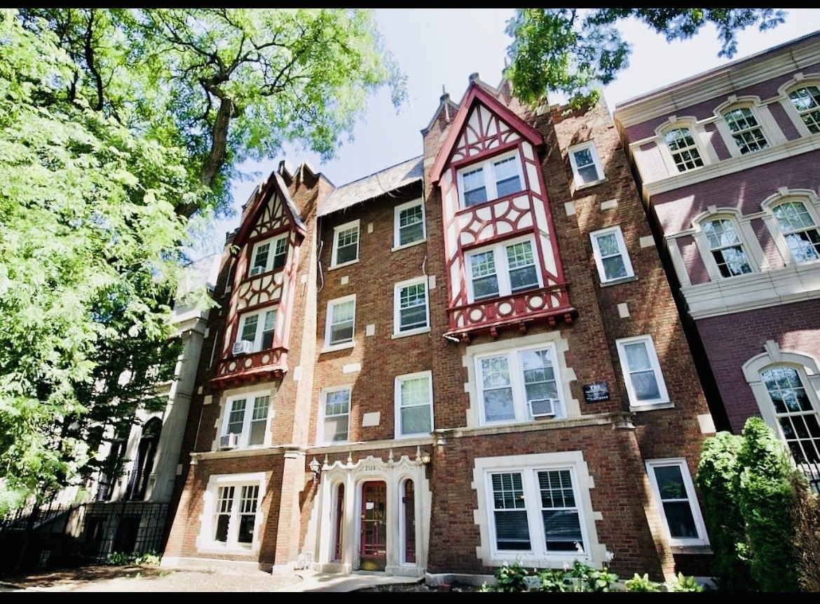 2129 N Dayton Street #G3, Chicago, IL