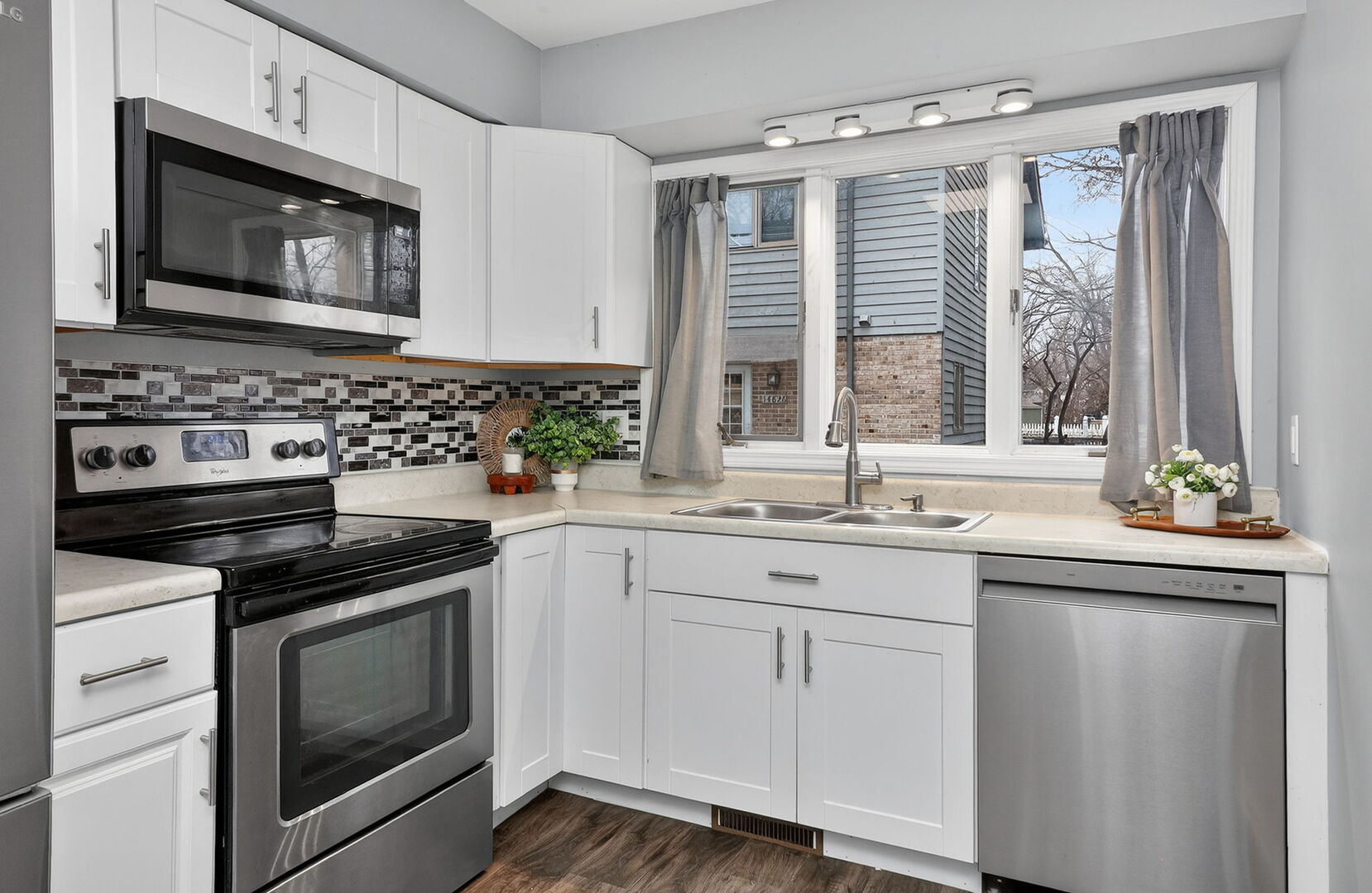 14816 S Penn Road, Plainfield, IL