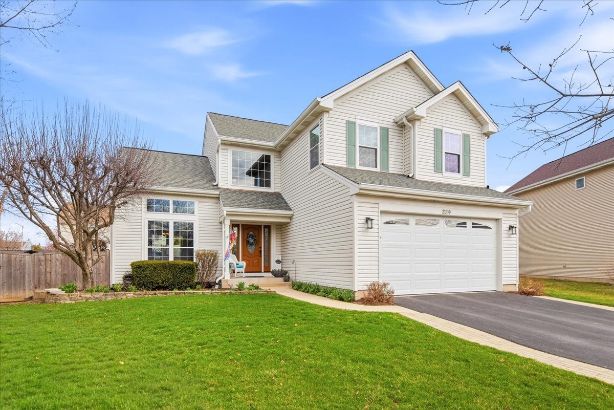 334 S Clearview Circle, Round Lake, IL