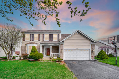 1998 Conway Lane, Aurora, IL