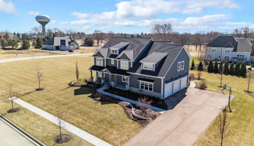 210 Whittemore Drive, Sycamore, IL