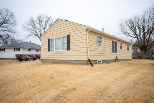 2550 26TH Street, Rock Island, IL