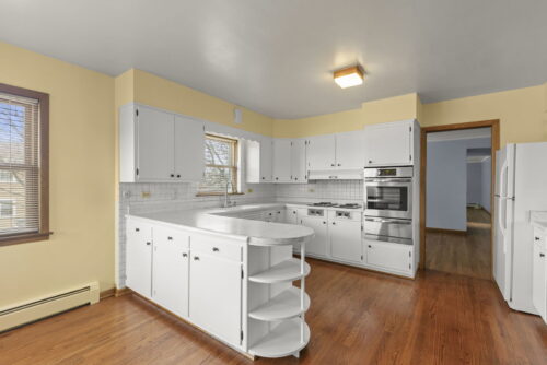 6401 W 52nd Street #2, Chicago, IL