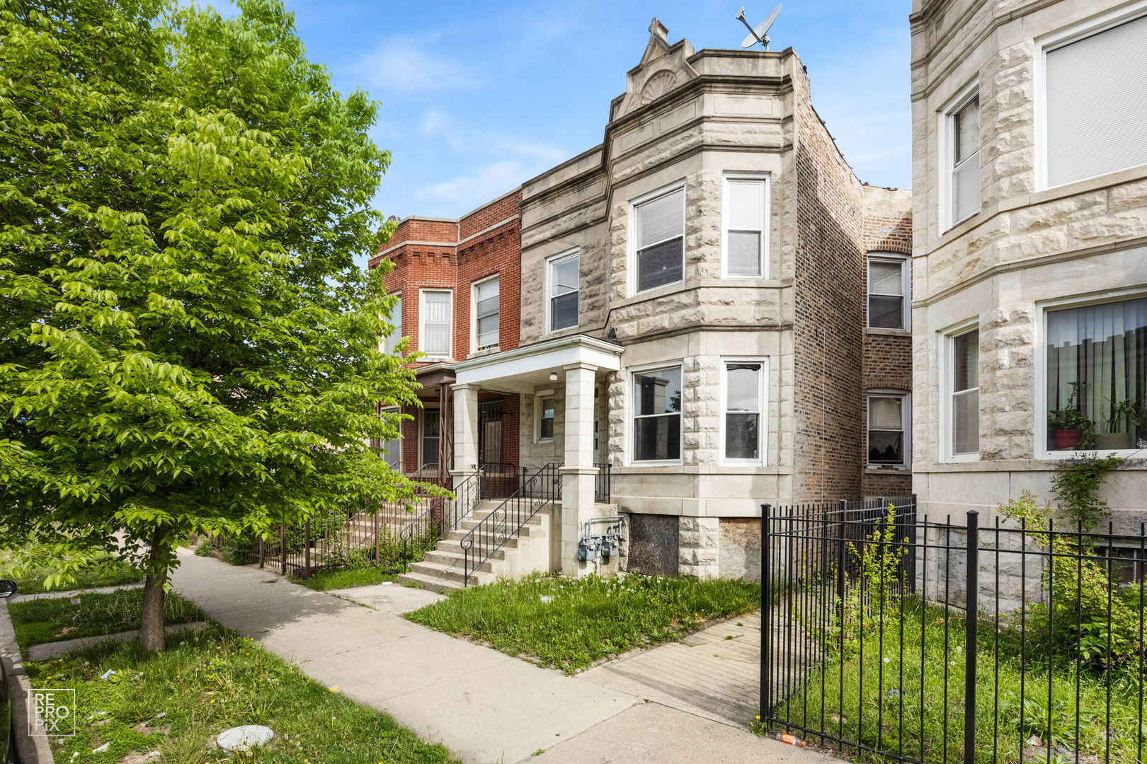 4126 W Jackson Boulevard, Chicago, IL
