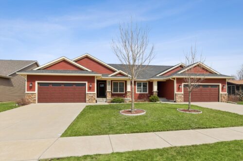1318 4th Street, Dewitt, IA