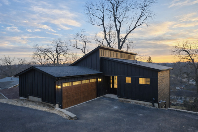 298 Apache Trail, Lake In The Hills, IL