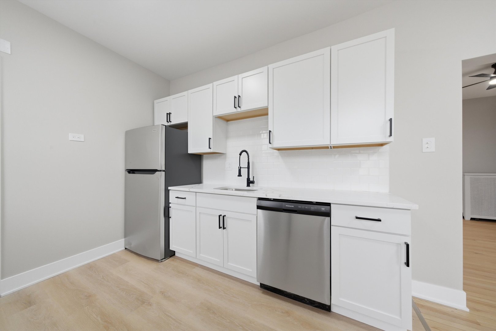 7520 N Seeley Avenue #2W, Chicago, IL