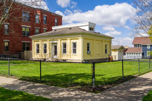 405 S 1st Street, Rockford, IL