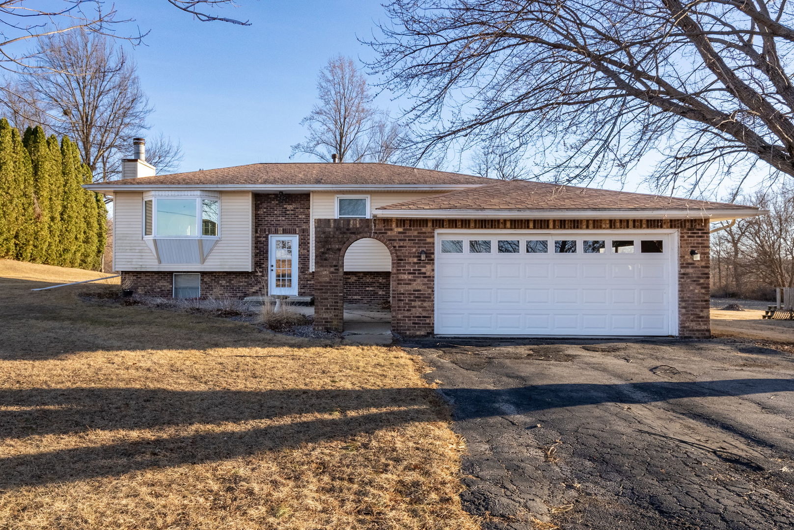 712 FAIRFIELD Road, Port Byron, IL