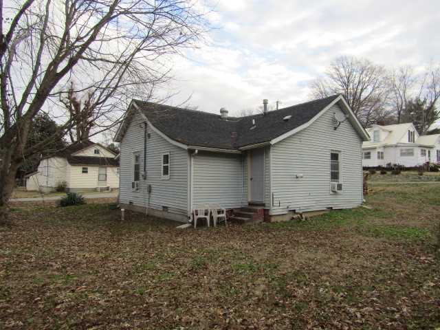 285 E School Street, Cave In Rock, IL