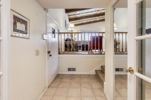 9010 Samoset Trail, Skokie, IL