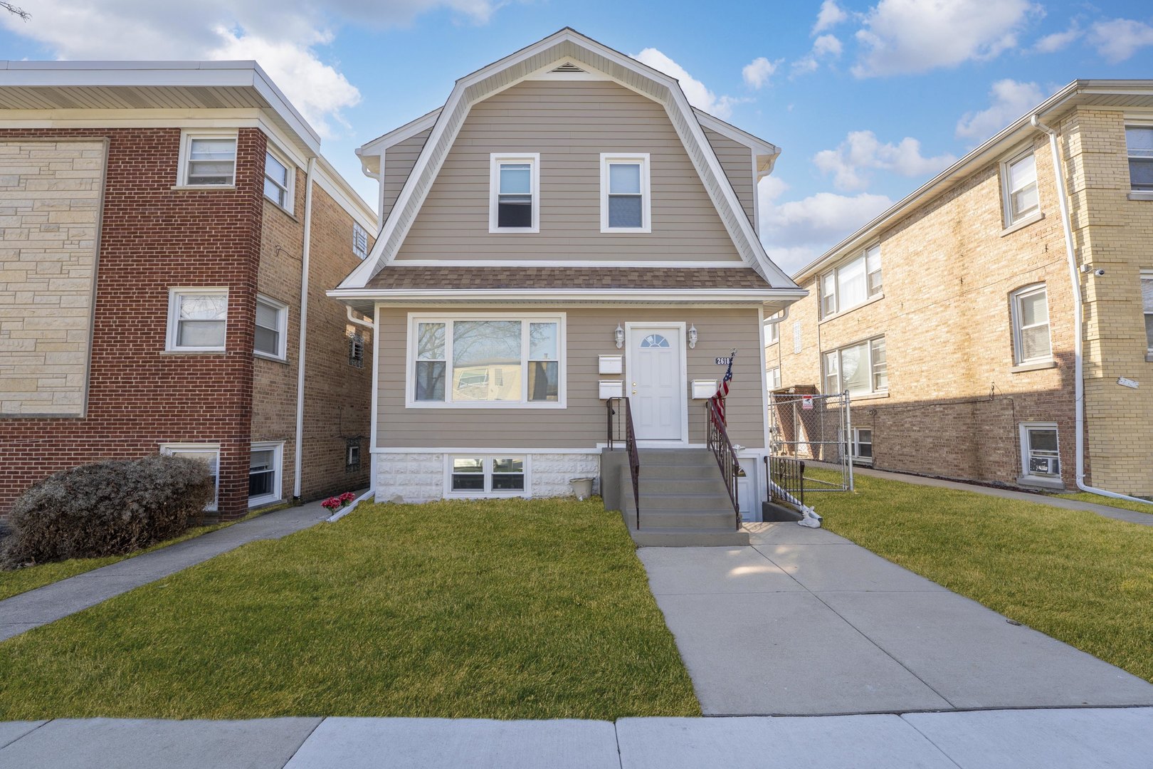 2618 N 73rd Avenue, Elmwood Park, IL