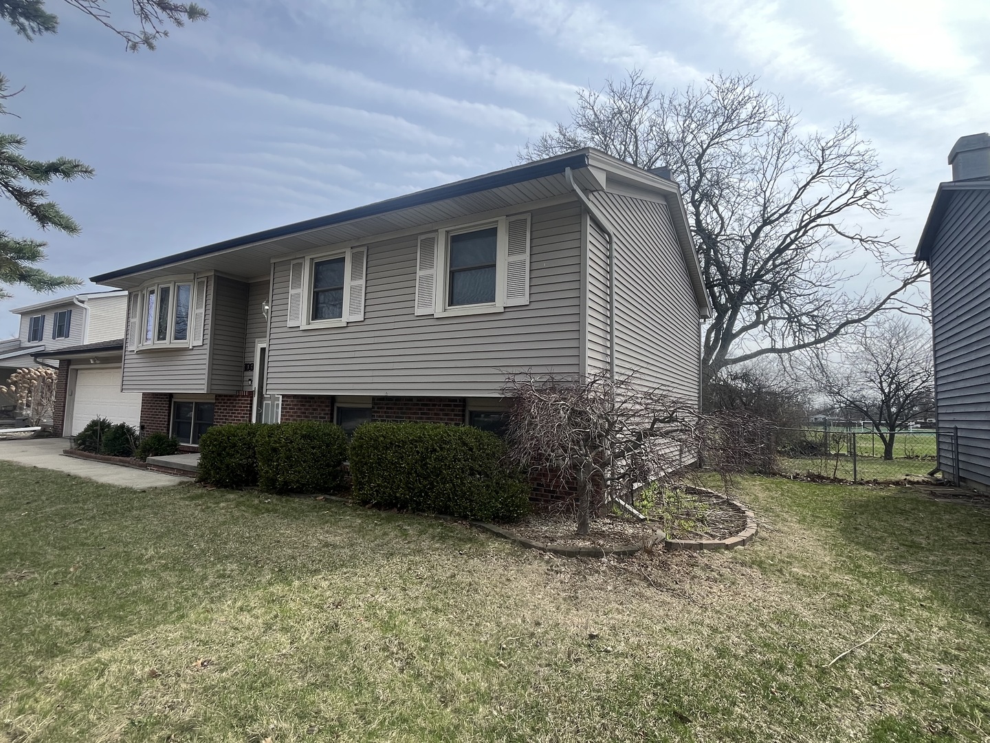 109 Suelynn Drive, Normal, IL