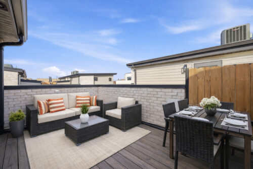 2245 N Rockwell Street #2, Chicago, IL