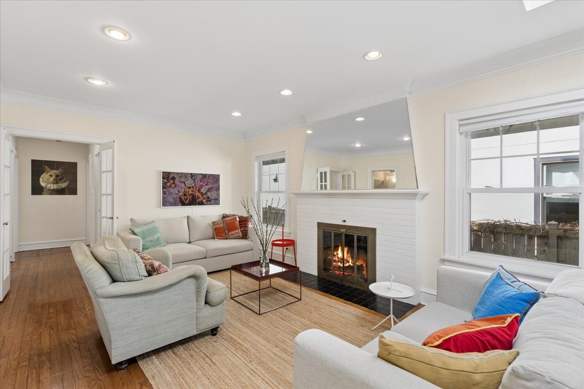 574 Orchard Lane, Winnetka, IL