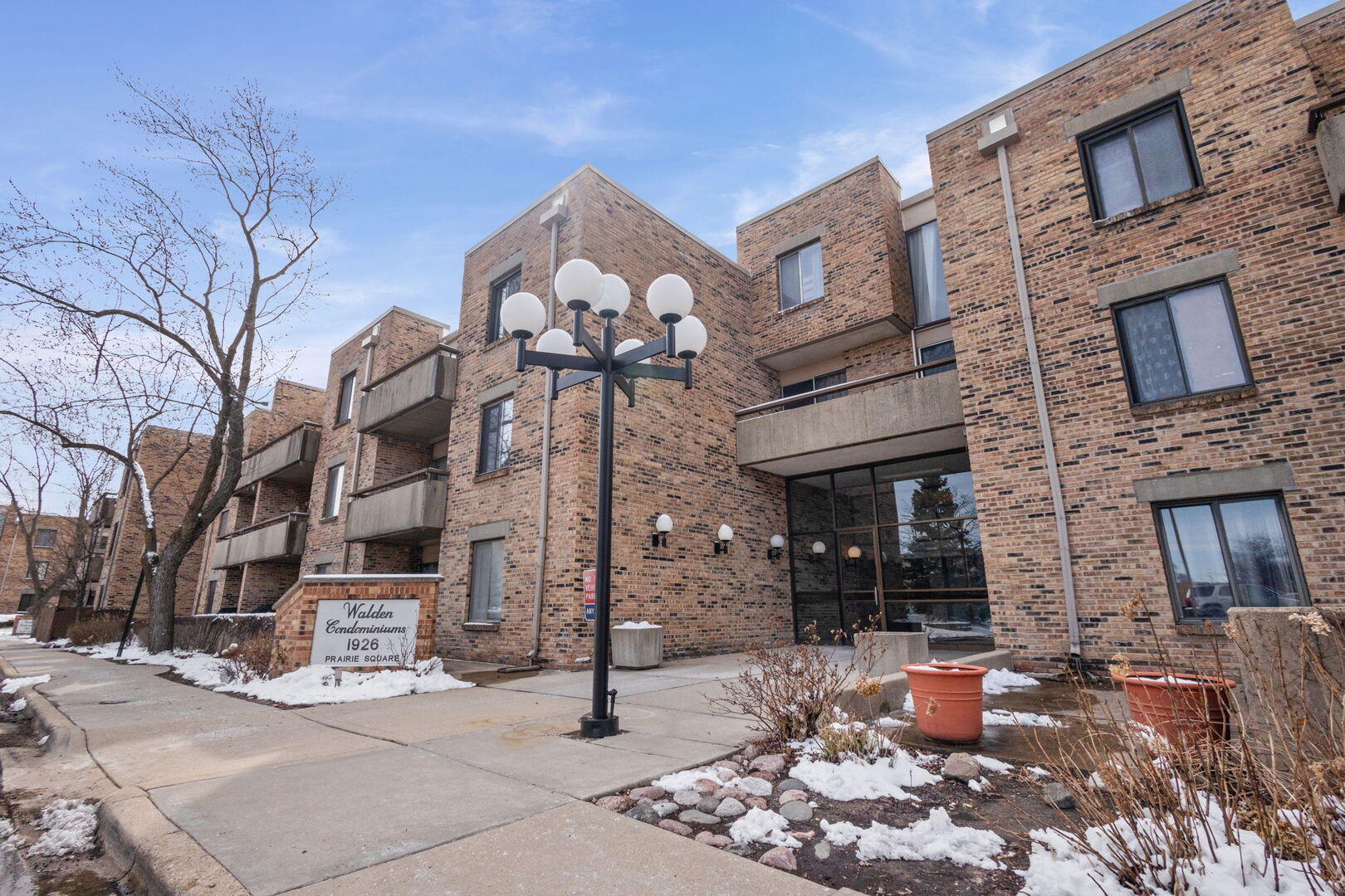 1926 Prairie Square #134, Schaumburg, IL