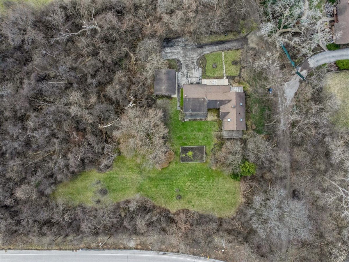 609 Forest Edge Lane, Des Plaines, IL