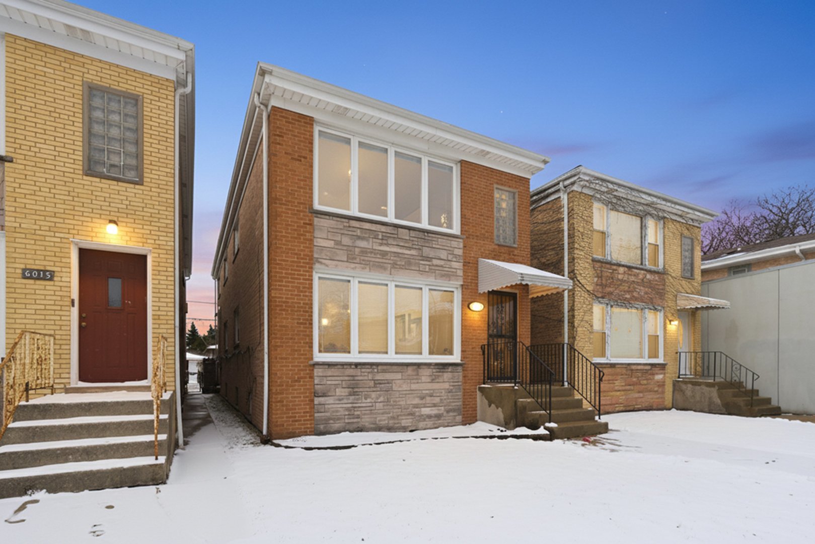 6017 W Montrose Avenue #2, Chicago, IL