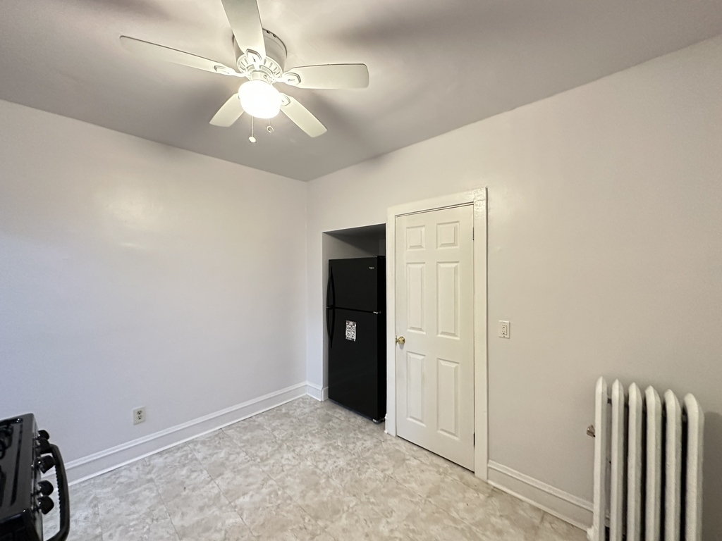 415 E 80th Street #1, Chicago, IL