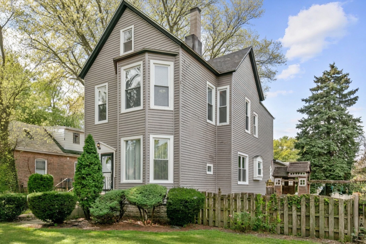 9412 S Homan Avenue, Evergreen Park, IL