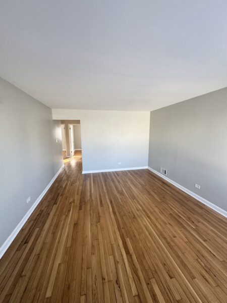 7609 Lockwood Avenue, Burbank, IL