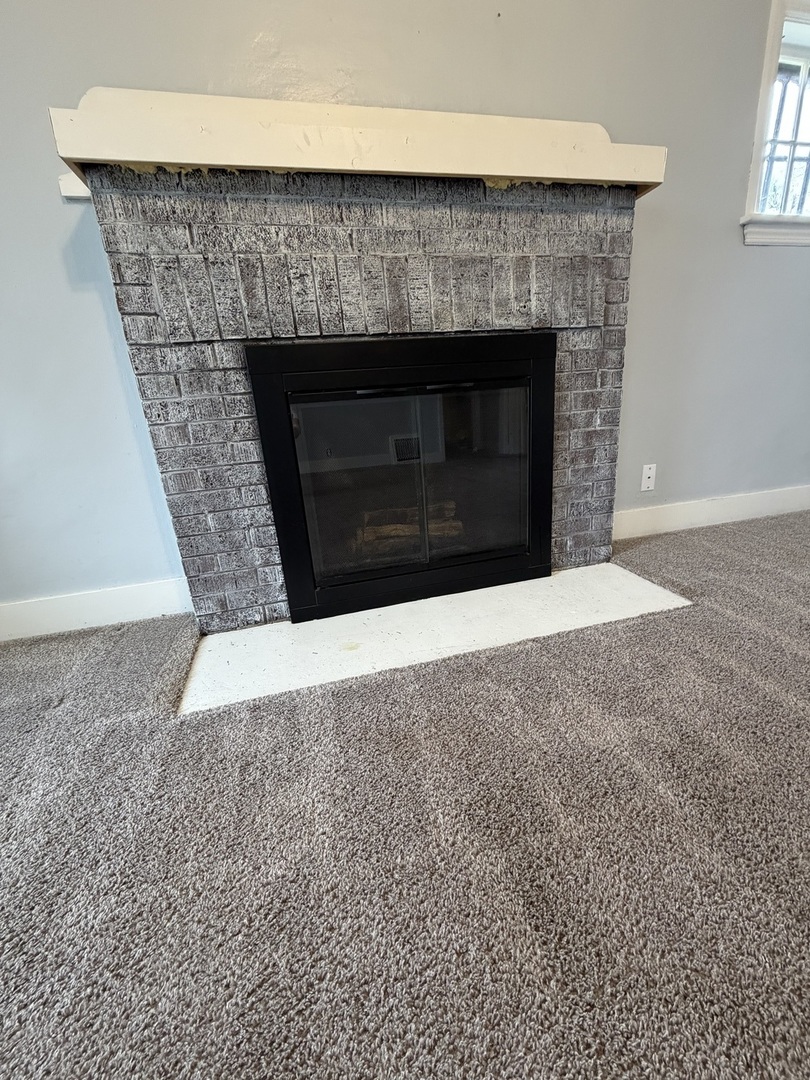 233 N Jones, Amboy, IL