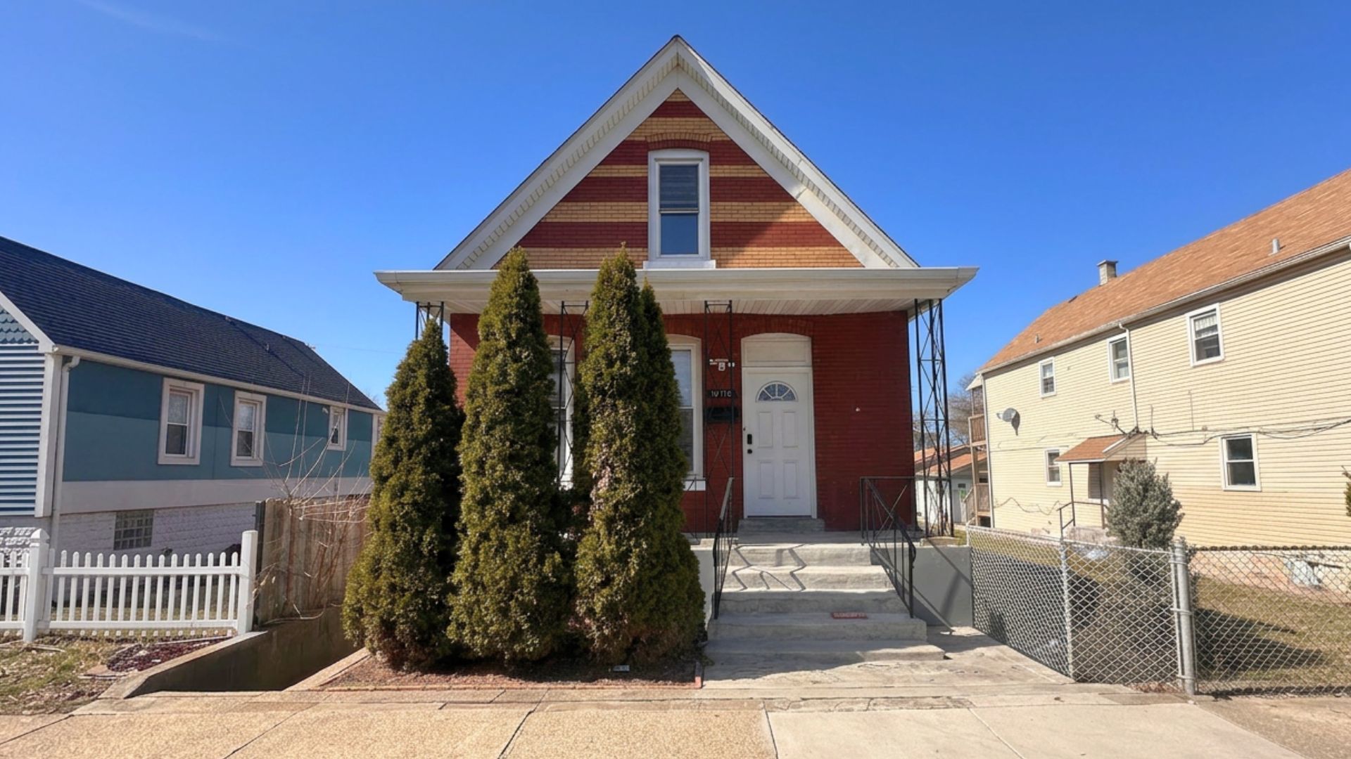 10710 S Green Bay Avenue, Chicago, IL