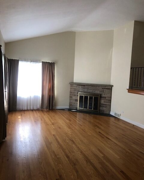 806 S Summit Avenue, Villa Park, IL