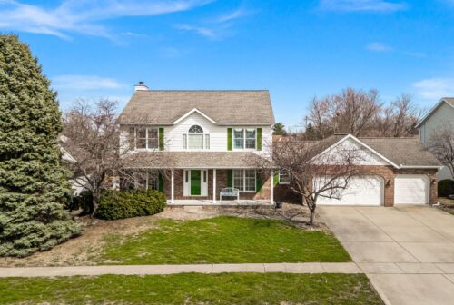 7 Red Stone Court, Bloomington, IL