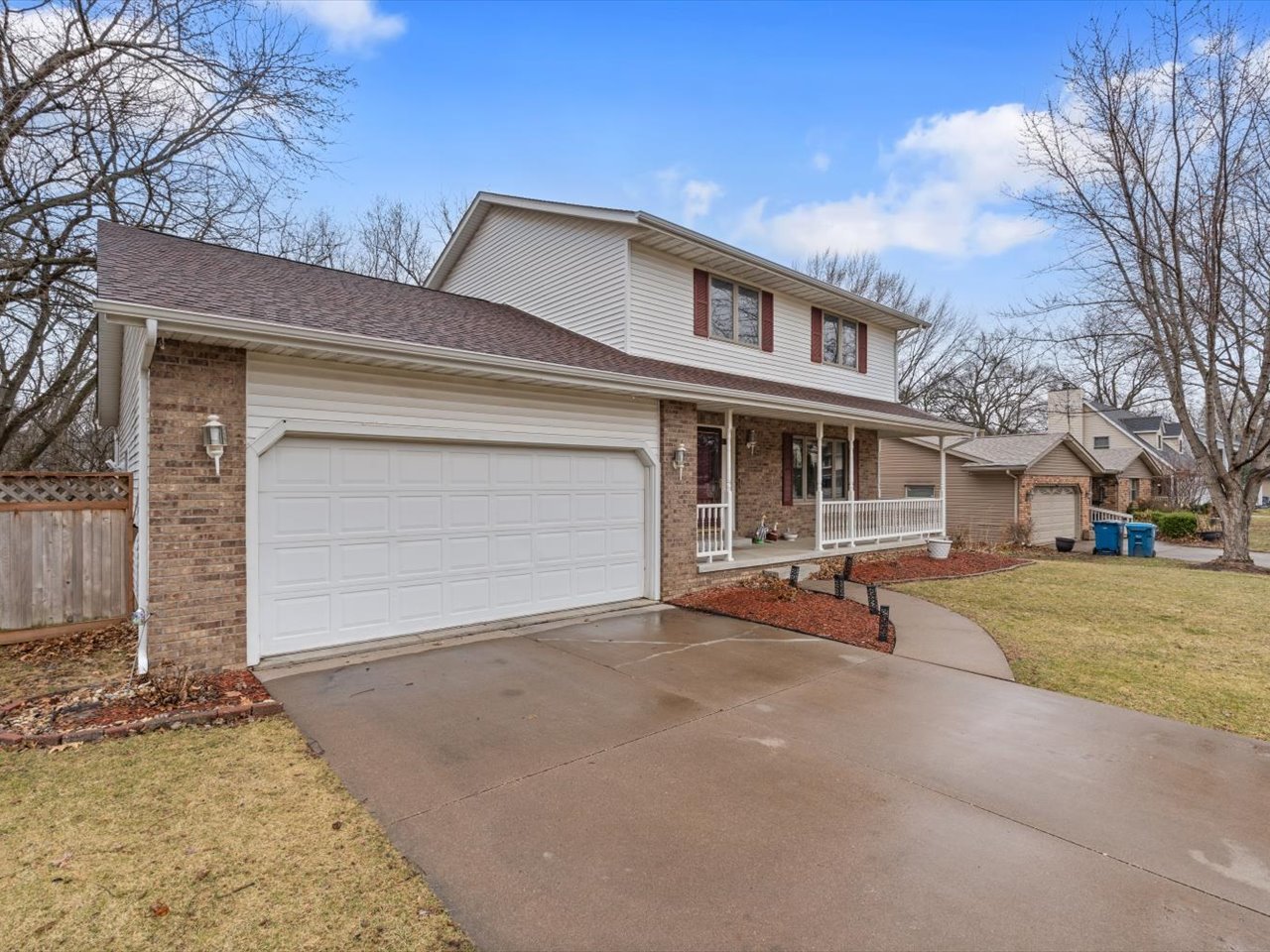 704 E 6th Street, Coal Valley, IL