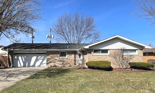 700 Longview Drive, Countryside, IL